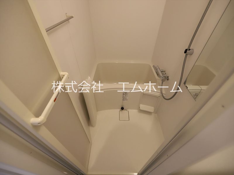 セントフィオーレ岩塚 浴室暖房乾燥機付バスルーム