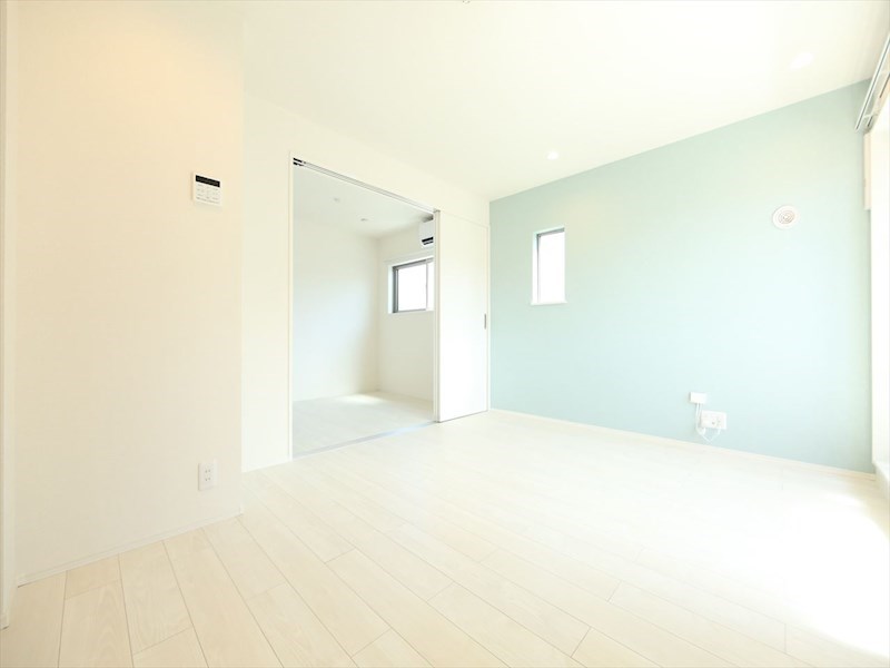 Ｐｒｅｍｉｒ（プレミール） ＤＫ7.5帖　洋室3.5帖　つなげても使えます　同仕様写真