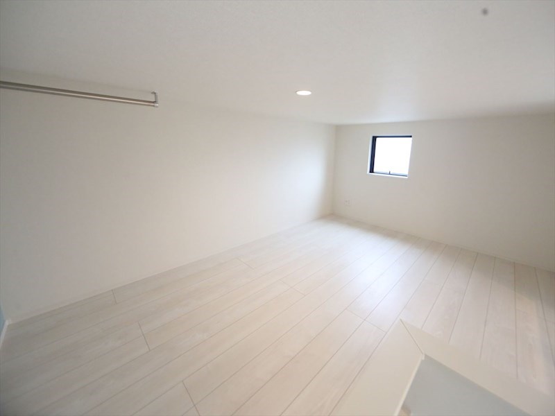 泰心ハイランドパーク ロフト6.1帖（収納にも寝室にも使えます）　同仕様写真