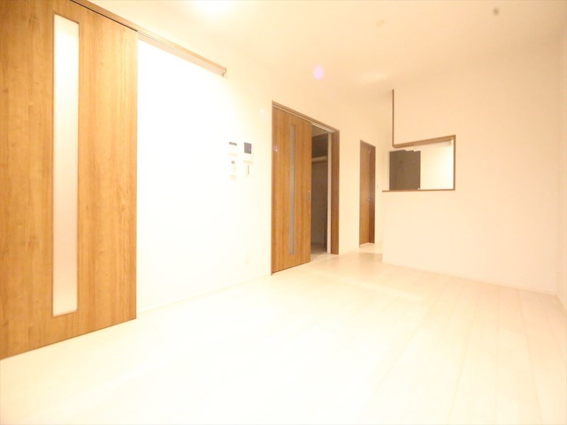 ＲＥＧＡＬＥＳＴ妙音通II ＬＤＫ11.6帖　システムキッチン　エアコン完備　同仕様写真