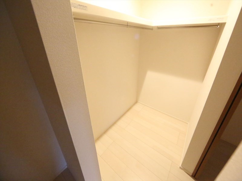 ＲＥＧＡＬＥＳＴ妙音通II ウォークインクローゼット（収納充実してます）　同仕様写真