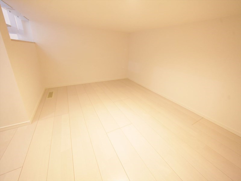 Apelila名駅南(アペリラメイエキミナミ) アンダーロフト5.3帖（収納として使えます）同型写真