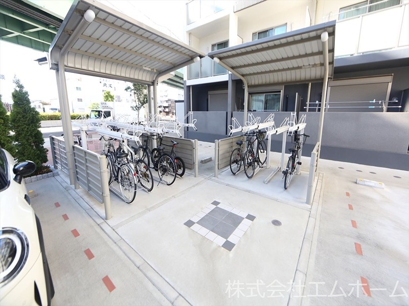 カランコエ川並 駐輪場