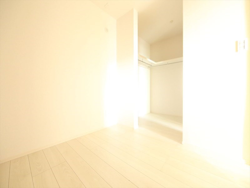 ＲＥＧＡＬＥＳＴ桜山 洋室4帖　ウォークインクローゼット付　同仕様写真