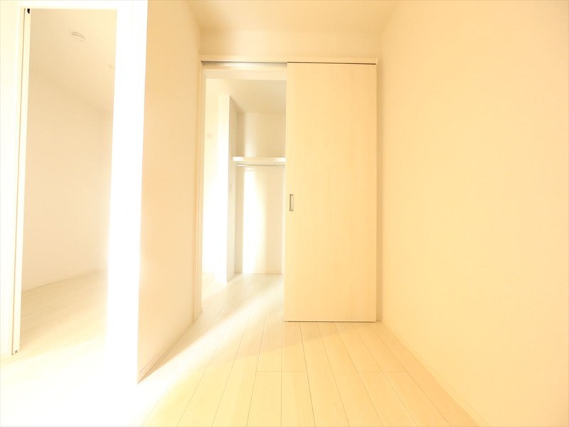 ＲＥＧＡＬＥＳＴ ＺＩＯＮ神宮の杜 洋室3帖　ウォークインクローゼット付　同仕様写真