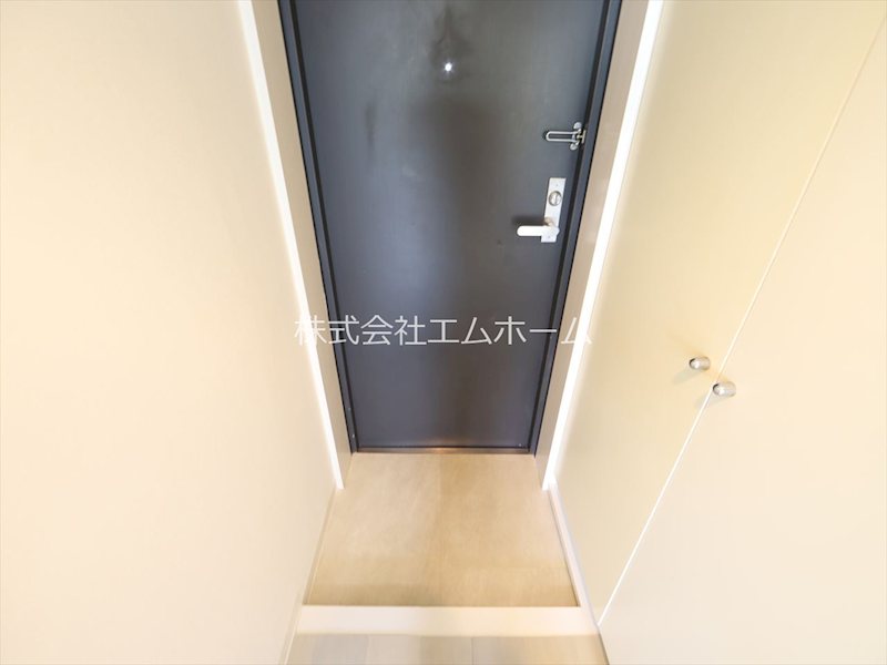アクシス金城町  玄関　シューズボックス付（収納充実してます）