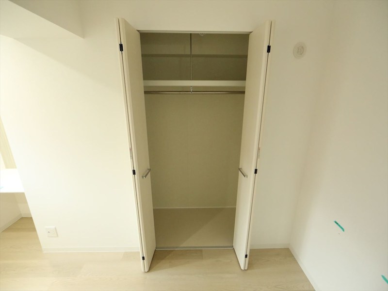 ベルスオーノ御器所 クローゼット（収納充実してます）