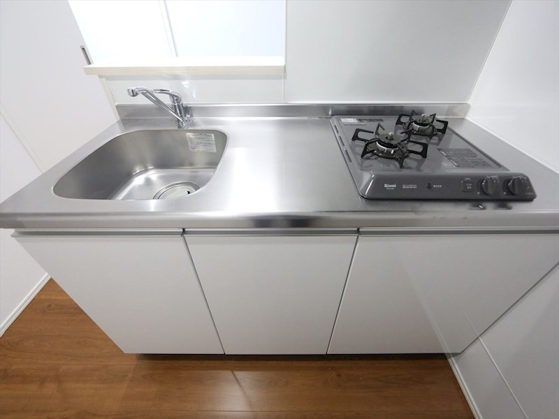 ｒｏｂｏｔ ｈｏｍｅ山王II システムキッチン（ガス2口コンロ付）　同仕様写真