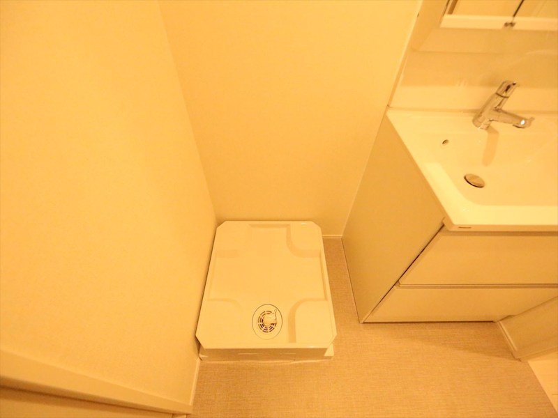 ＦＡ ＬＩＴ（エフエーリット） 脱衣所　室内洗濯機置き場　同仕様写真