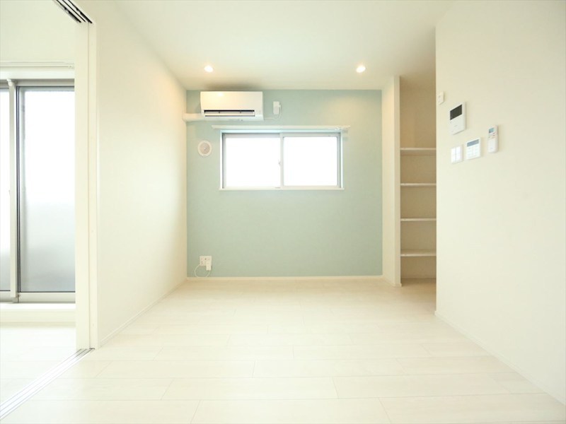 ｃａｓａＨＲ ＬＤＫ8帖　洋室3.5帖　バルコニー　同仕様写真
