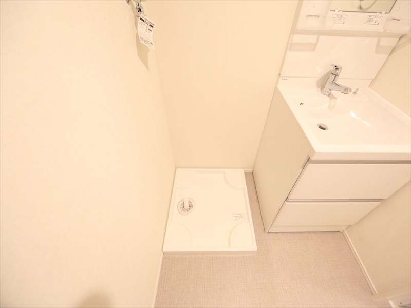 ルキシオン名古屋南 脱衣所　室内洗濯機置き場　同仕様写真