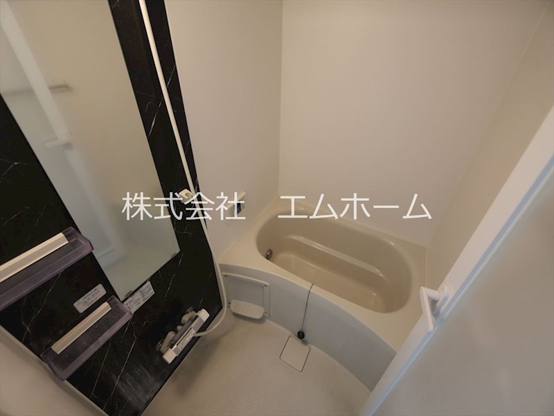 FAMILY STAGE八田（ファミリーステージ八田） 浴室暖房乾燥機付　追い焚き機能付お風呂
