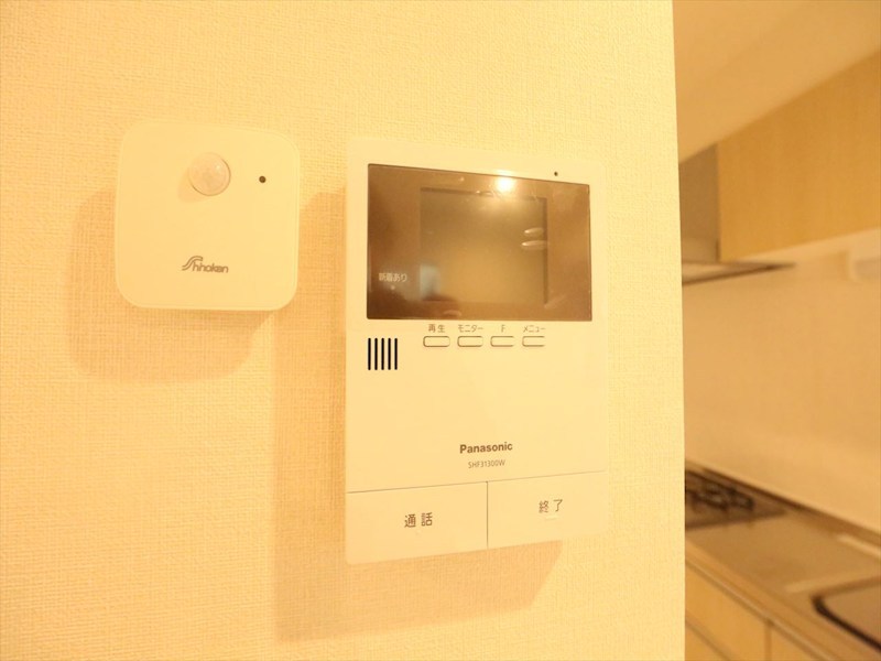 Ａｒｃａｄｉａ鳴海 ＴＶモニター付インターホン　同仕様写真