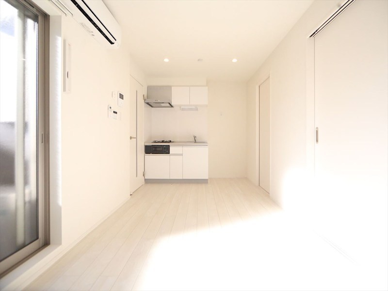 ＦＡ ＬＩＴ（エフエーリット） ＬＤＫ10.1帖　システムキッチン　バルコニー　同仕様写真