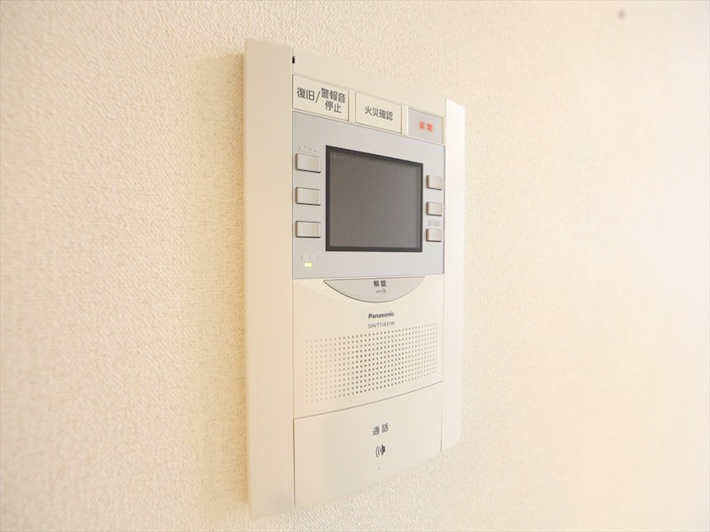 プレサンス上前津オレシア ＴＶモニター付インターホン　同仕様写真