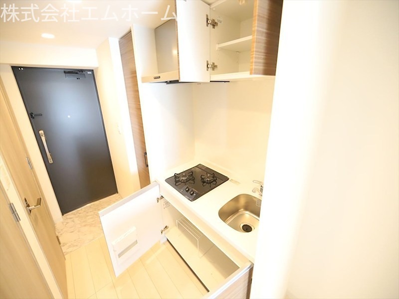 S－RESIDENCE神宮西駅前ａｓｃｅｎｔ システムキッチン（２口ガスコンロ）