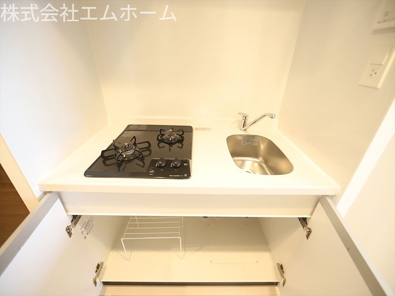 S－RESIDENCE神宮西駅前ａｓｃｅｎｔ システムキッチン（２口ガスコンロ）
