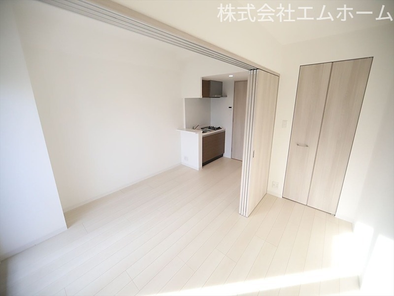 S－RESIDENCE神宮西駅前ａｓｃｅｎｔ 洋室3.3帖　ウォークインクローゼット（収納充実してます）