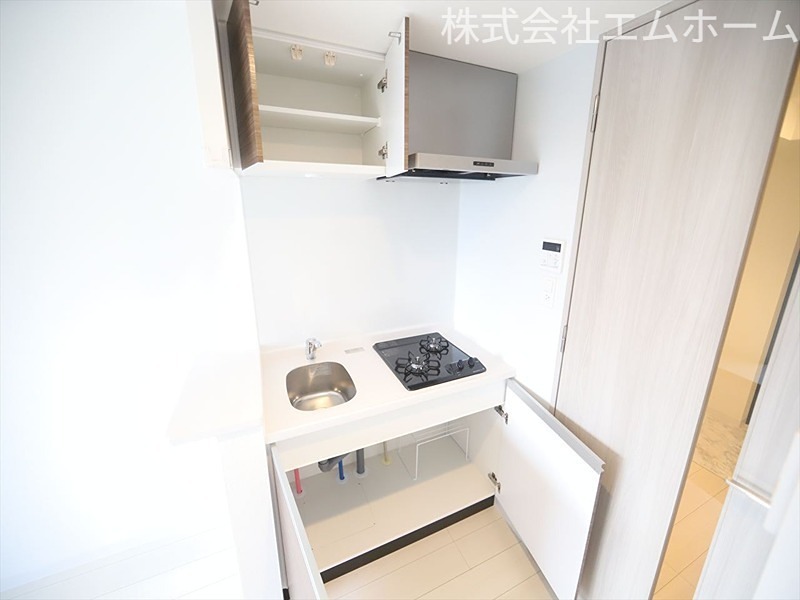 S－RESIDENCE神宮西駅前ａｓｃｅｎｔ システムキッチン（２口ガスコンロ）