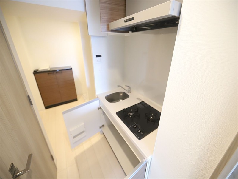 S－RESIDENCE神宮西駅前ａｓｃｅｎｔ システムキッチン（２口ガスコンロ）