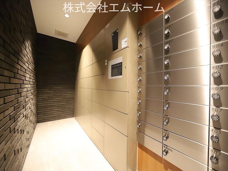 ザ・パークハビオ名古屋松原 宅配BOX完備