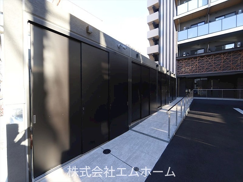 ザ・パークハビオ名古屋松原 敷地内ごみ置き場