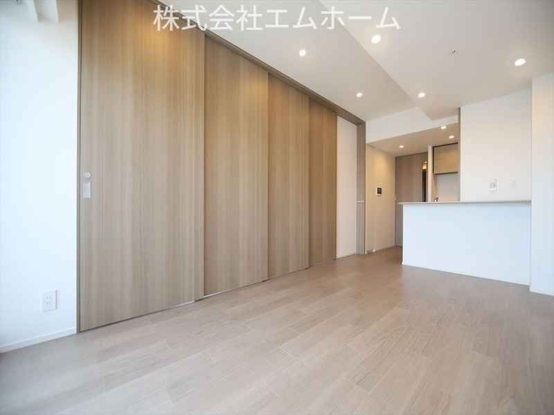 ザ・パークハビオ名古屋松原 LDK12.1帖　カウンターキッチン