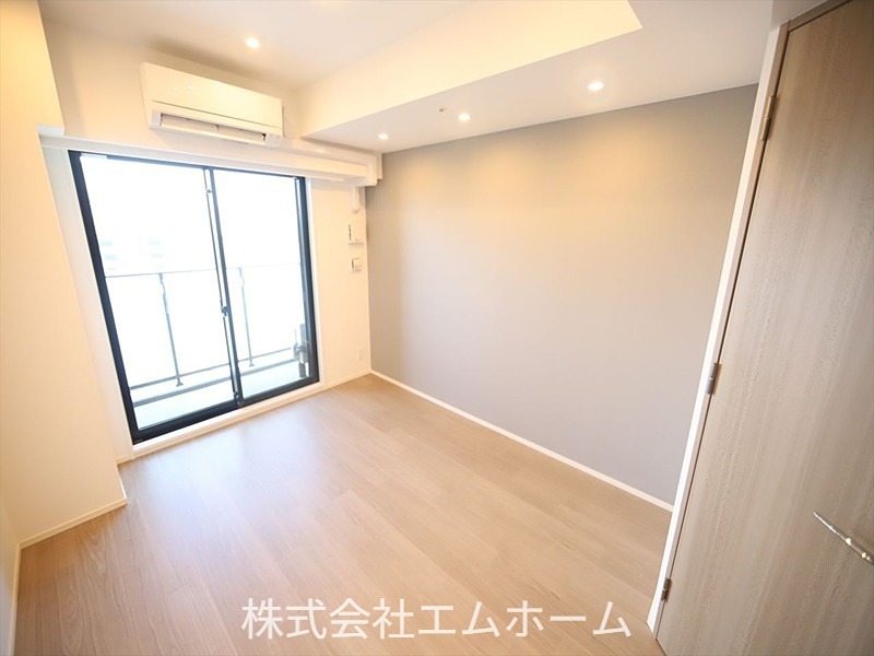 ザ・パークハビオ名古屋松原 洋室10帖　エアコン完備