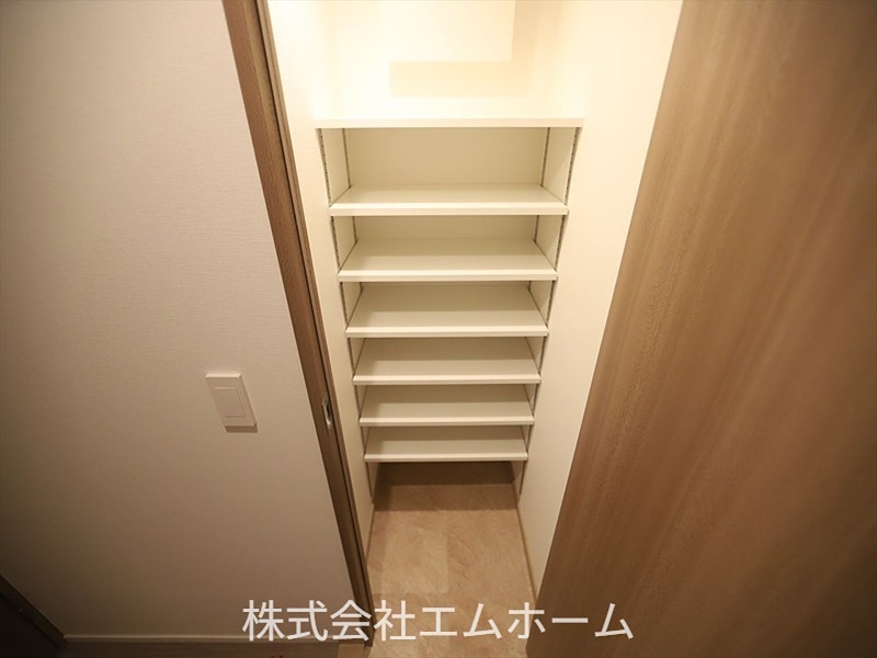 ザ・パークハビオ名古屋松原 シューズインクローク付