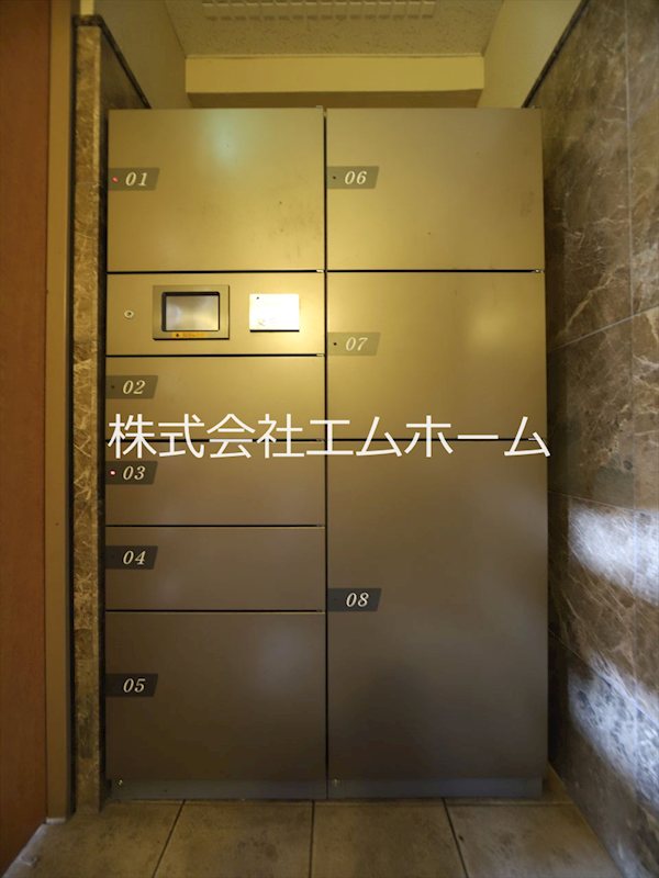HIRO尾頭橋（ヒロ尾頭橋） 宅配ＢＯＸ　不在時に荷物を受け取ることができます