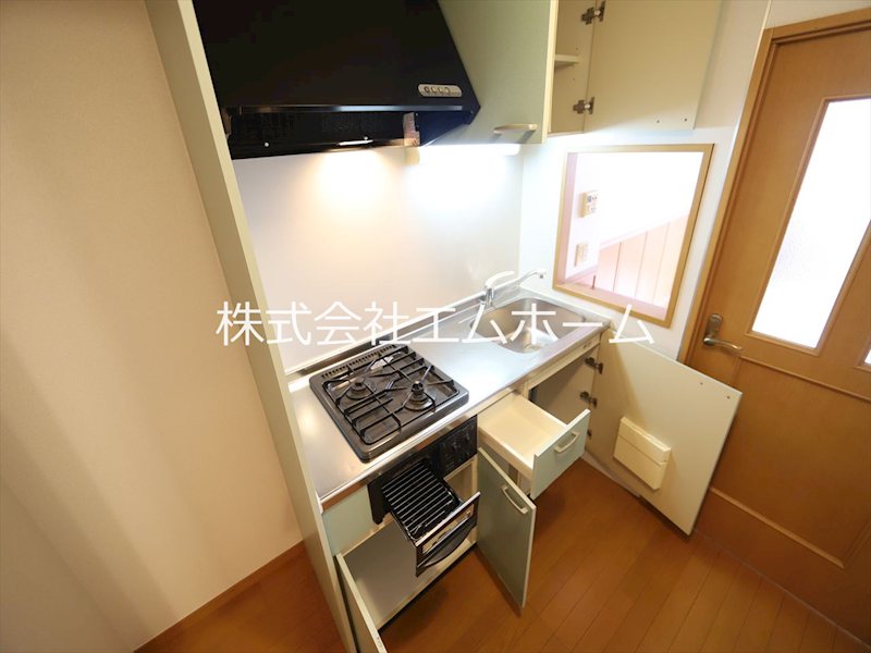 HIRO尾頭橋（ヒロ尾頭橋） システムキッチン（2口・グリル付）家具家電ご用意できます