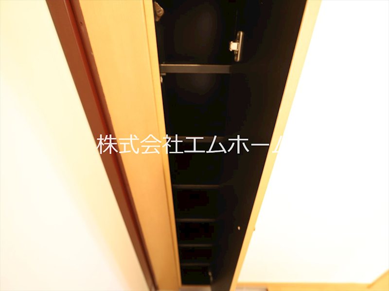 HIRO尾頭橋（ヒロ尾頭橋） 玄関　シューズボックス付（収納充実してます）