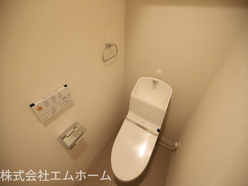 アールズコート新瑞橋駅前 温水洗浄便座付トイレ