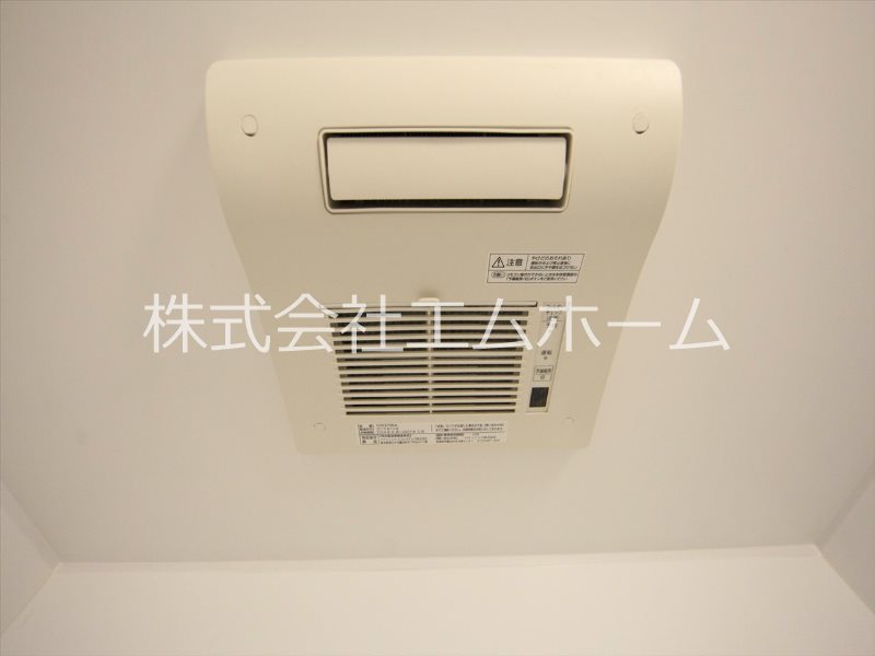 Apelila名駅南（アペリラメイエキミナミ） 浴室暖房乾燥機付　24時間換気機能付バスルーム　同型写真