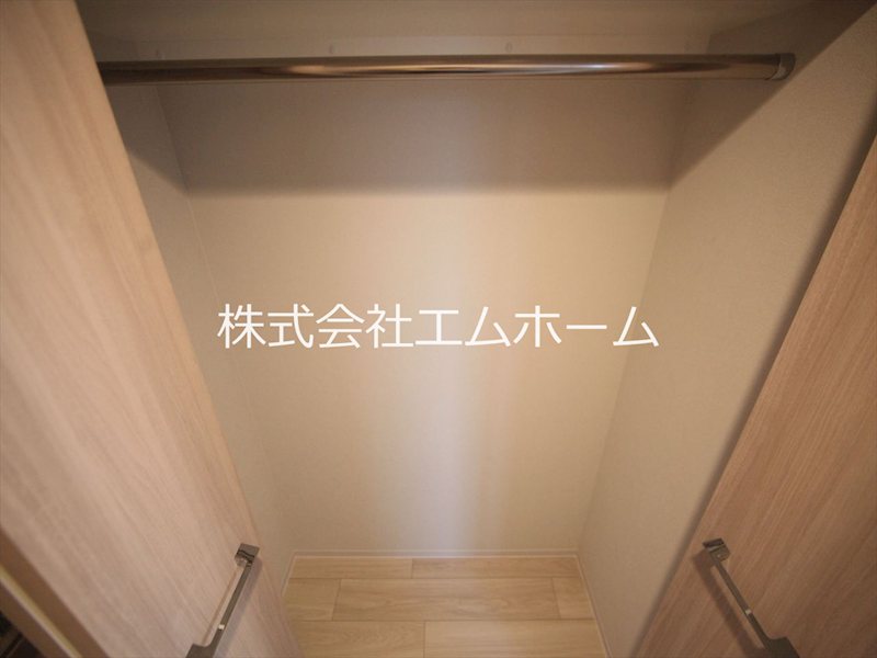 プレイズシード名駅北 クローゼット（収納充実してます）