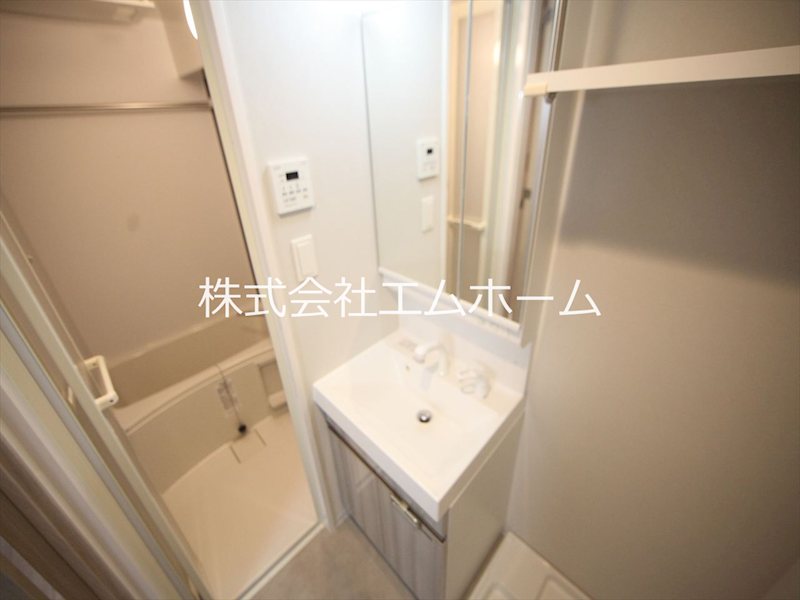 プレイズシード名駅北 脱衣所　独立洗面台（シャンプードレッサー付）収納スペース有