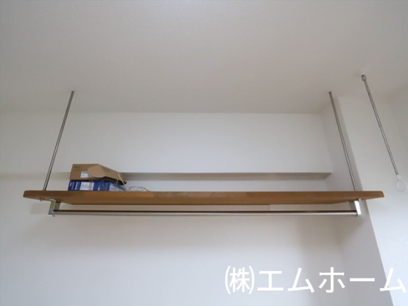 Vita六番町 収納棚付き