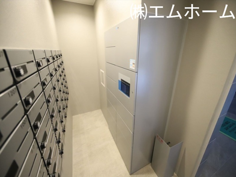 エスリード金山ル・グラン 宅配BOX　メールボックス