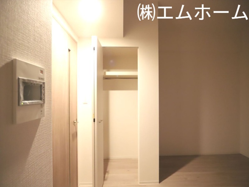 エスリード金山ル・グラン ウォークインクローゼット　収納充実してます