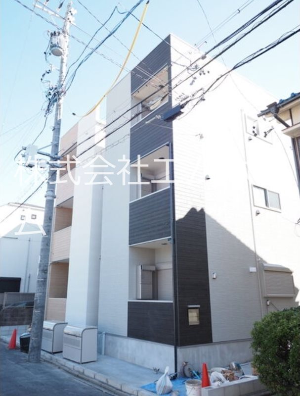 外観 オートロック付 宅配BOX有り