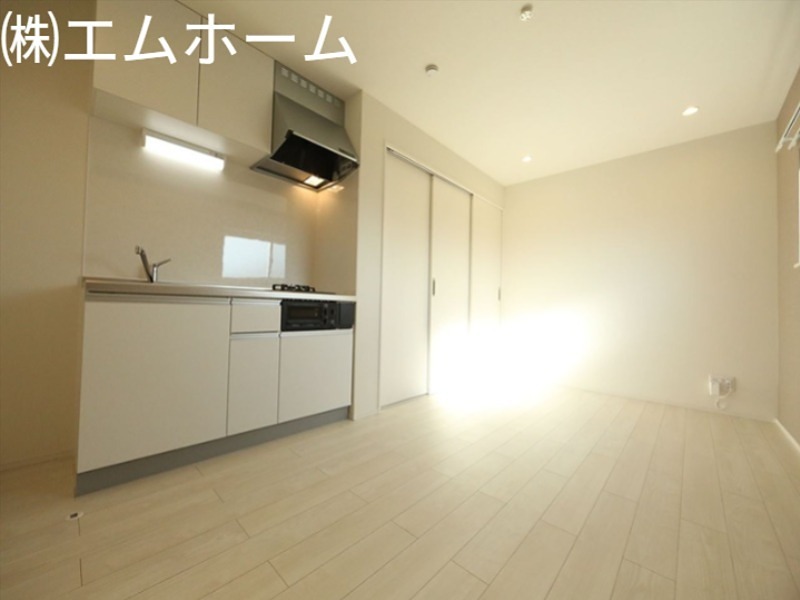 グランテラス烏森 LDK8.2帖　同型写真