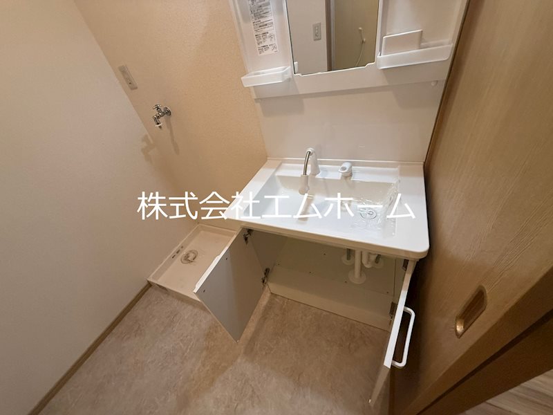 ｄｉｘ・9・7ビル（ディスナインセブンビル） 脱衣所　独立洗面台（シャンプードレッサー）洗濯機用意できます