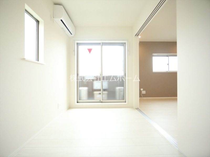 Ｒｉｖｅｒａ中村公園 ＬＤＫ9.2帖　洋室3.2帖　バルコニー　同仕様写真