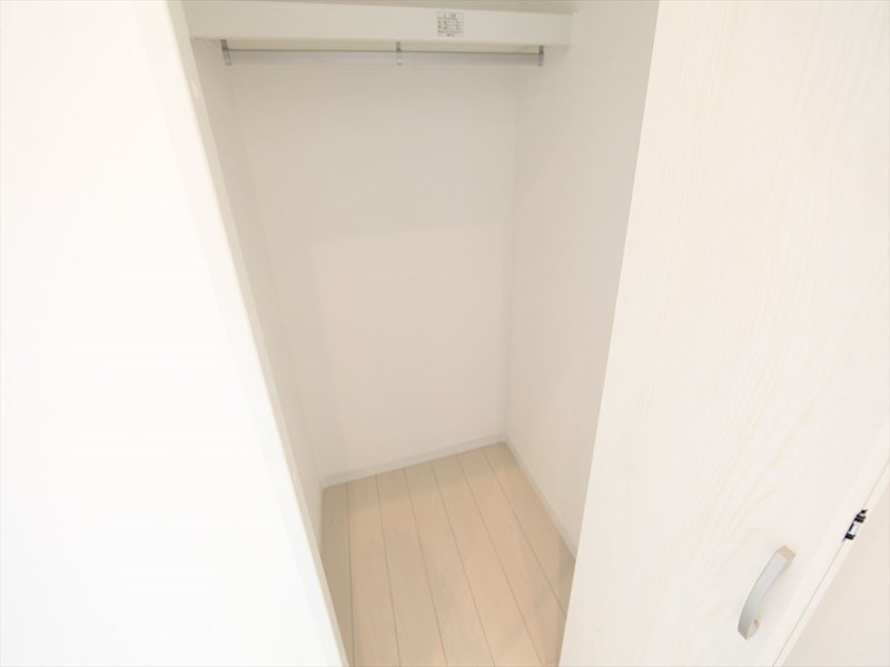 ＣｏｚｙＨｏｕｓｅ清水 クローゼット（収納充実してます）