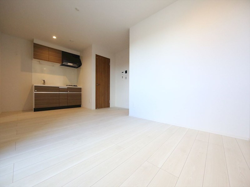 REGALEST serene鶴舞 ＬＤＫ11.2帖　システムキッチン　エアコン完備　同仕様写真
