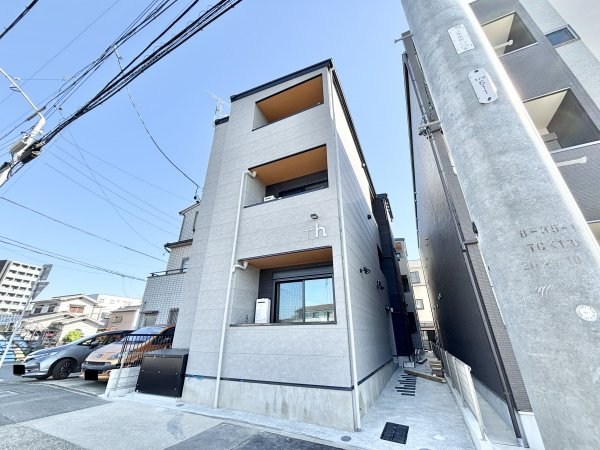外観 オートロック付 宅配BOX有り