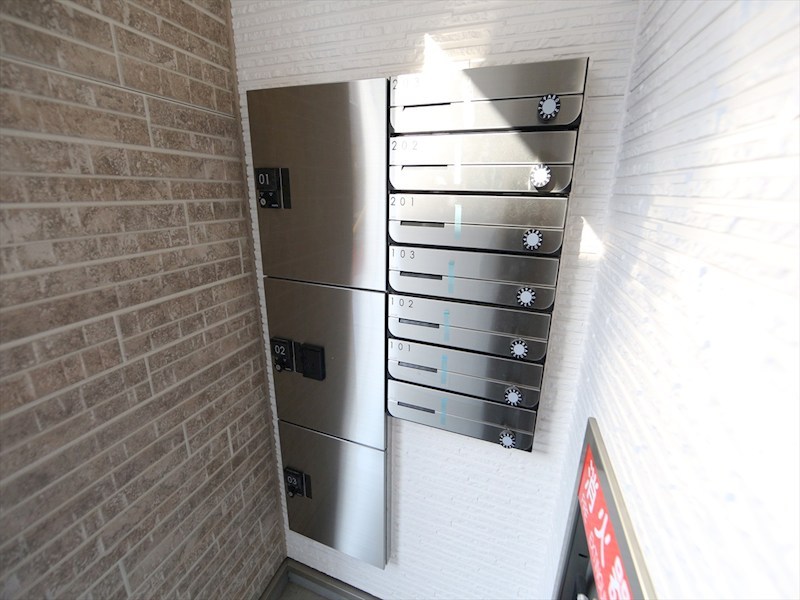 ハーモニーテラス生駒町II 宅配ＢＯＸ・集合ポスト有り