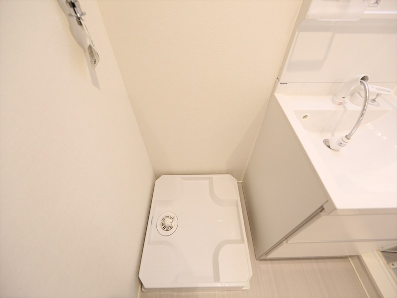 ハーモニーテラス生駒町II 脱衣所　室内洗濯機置き場