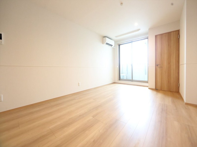 REGALEST WOOD TERRACE JOSHIN ＬＤＫ10帖　エアコン完備　バルコニー　同仕様写真