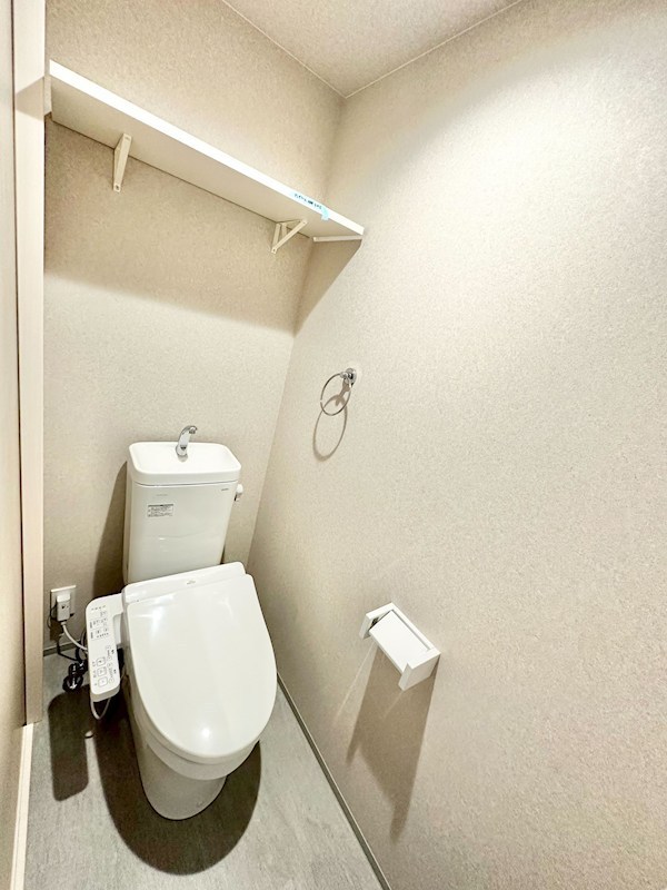 ｒｏｂｏｔ ｈｏｍｅ 新守山 温水洗浄暖房便座付トイレ　同仕様写真
